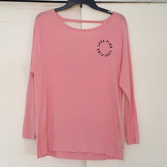 PINK VICTORIA'S SECRET Pink Long Sleeves Super Soft Graphic Top Size XS - Picture 1 of 7